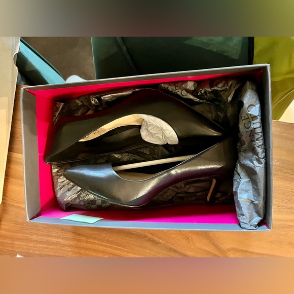 🌟Vince Camuto Vivienne Heels🌟 - Picture 5 of 6